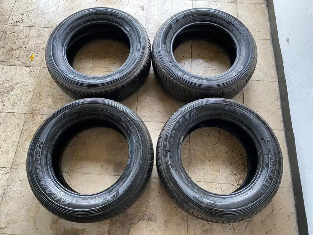 Ban Dunlop Grandtrek PT 265/60/18 Toyota Fortuner Pajero Navara Hilux