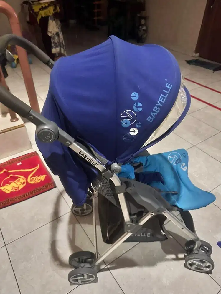 Stroller bayi babyelle