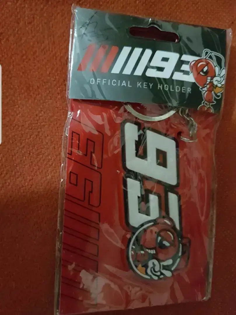 Gantungan kunci motogp marquez g1ft honda, warna merah one piece