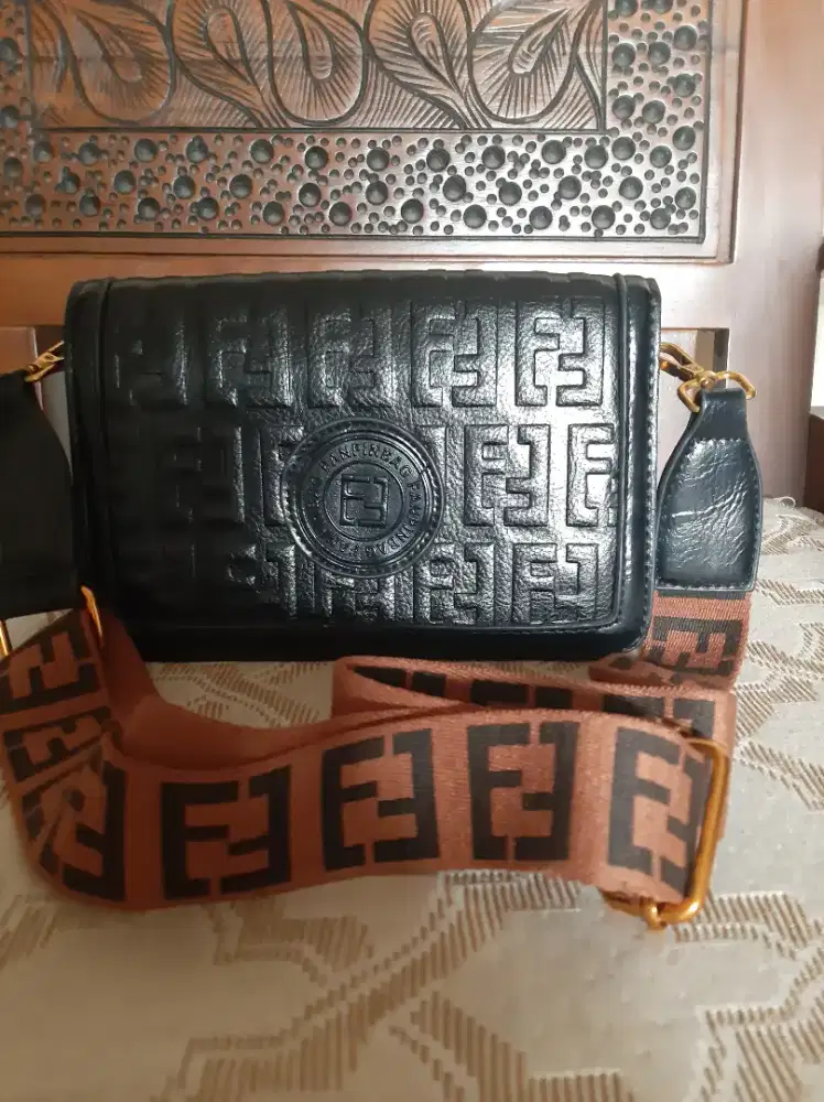 Slingbags fendi