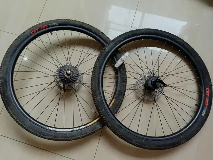 Wheelset Velg+Ban Merk Pacific ukuran 27