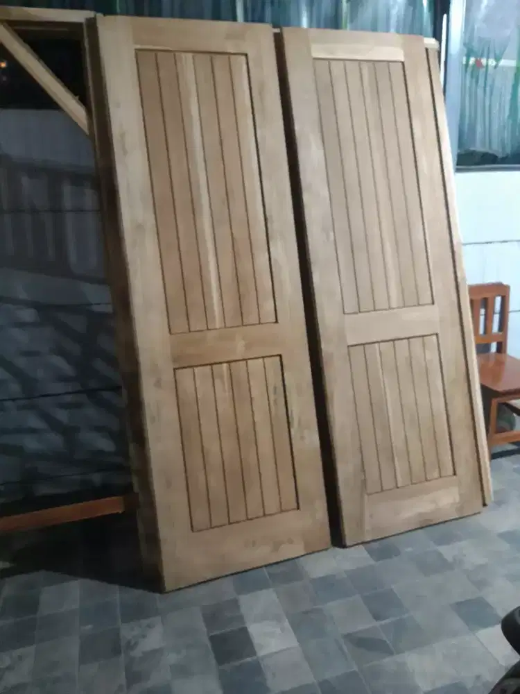 Kusen pintu double jati