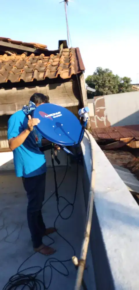 Pengganti Antena UHF Gambar Bening Parabola GARMEDIA