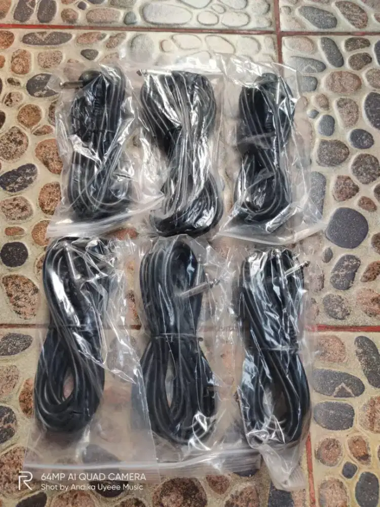Kabel Jack Gitar Pabrikan Model L 3 Meter Lokasi Di Jatijajar Depok