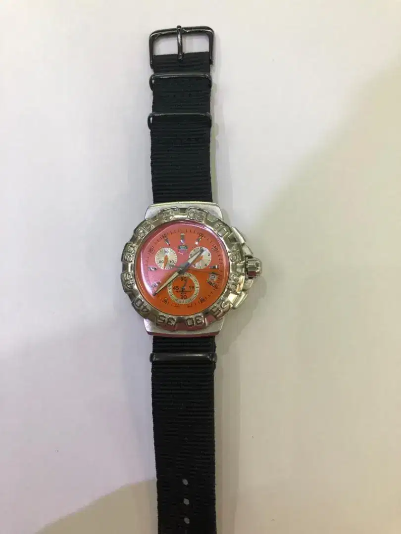 Jam tangan tag heuer