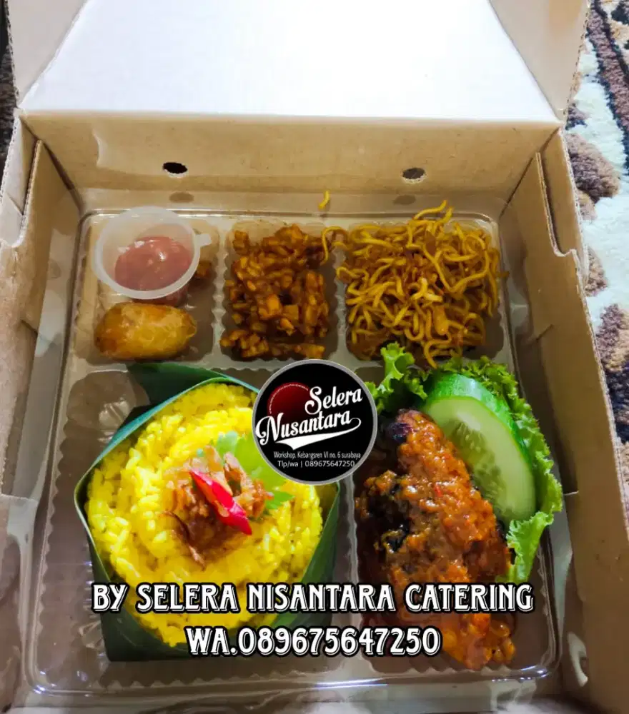 Nasi kuning paket hemat