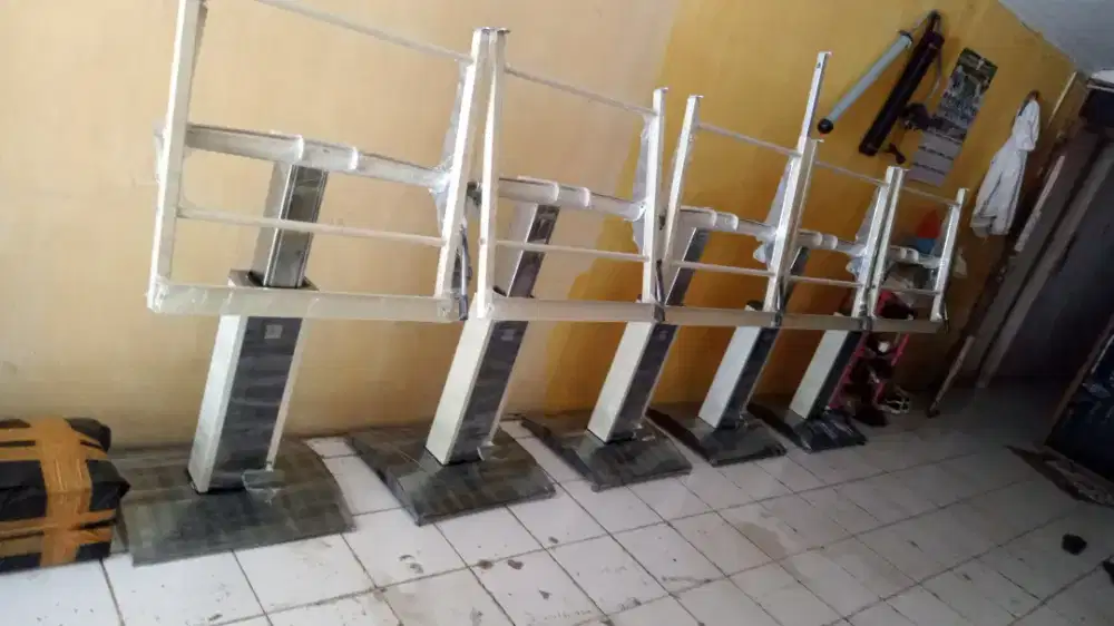 Meja gambar mutoh newstar