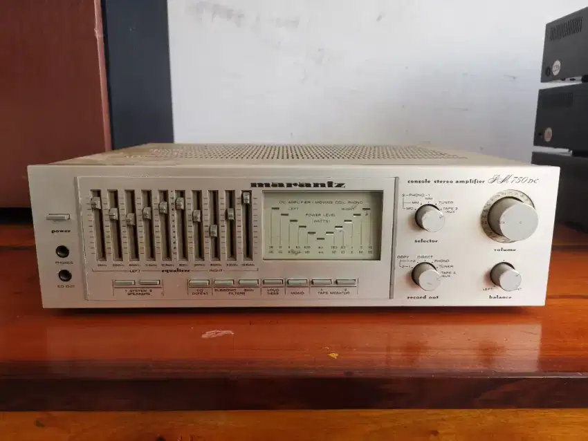 MARANTZ PM 750 DC CONSOLE STEREO AMPLIFIER