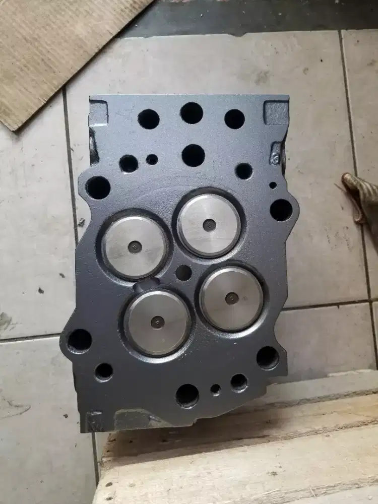 Dijual Cyl Head Cummins KTA 19/38/50 STC Rekondisi siap pakai Genuine