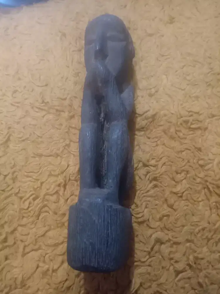 Hampatong patung kuno