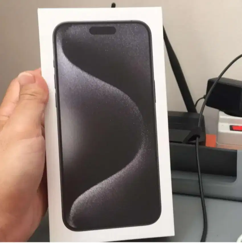 16 membeli smua tipe iphone 15 pro max plus cod langsungg
