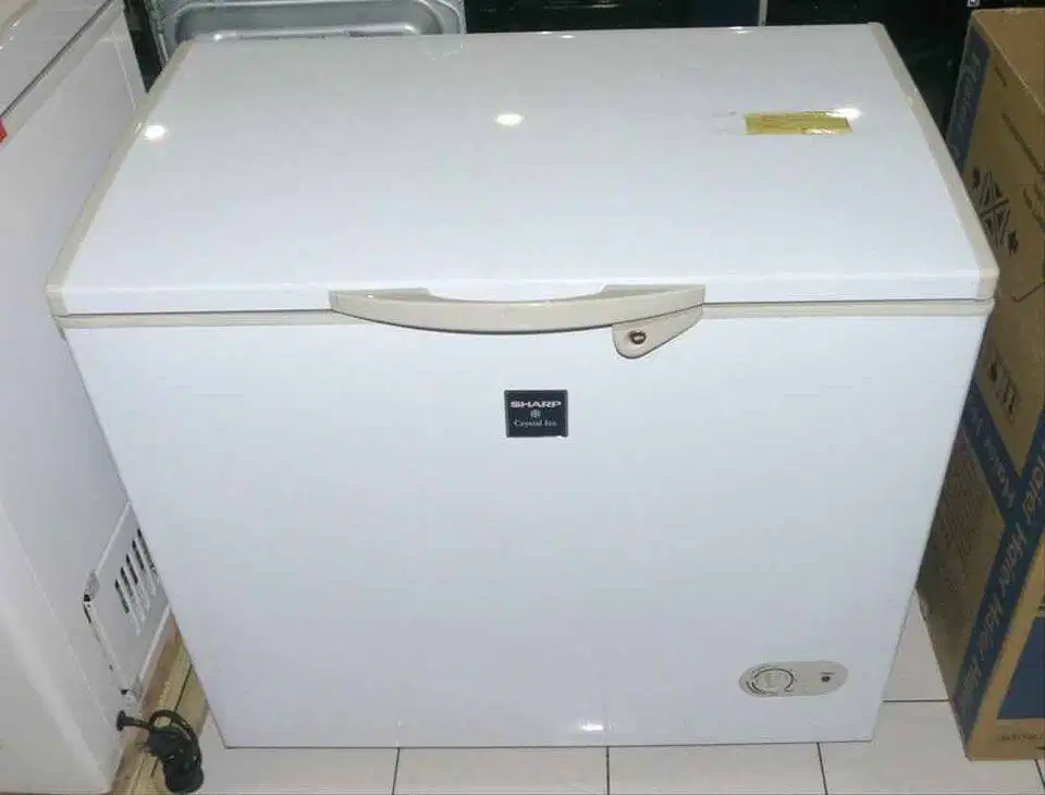Freezer Box Sharp FRV 300 Liter Hemat