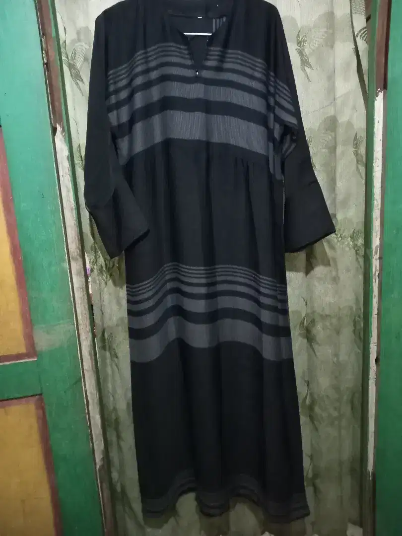 Abaya hitam made in kuwait