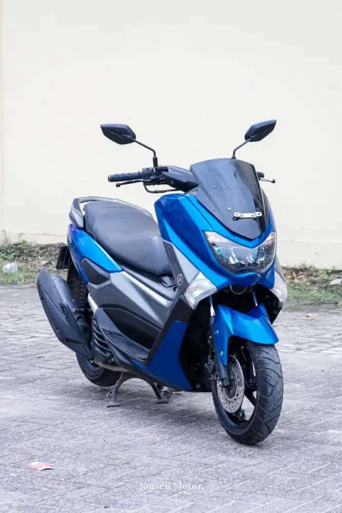 nmax 2019 biru