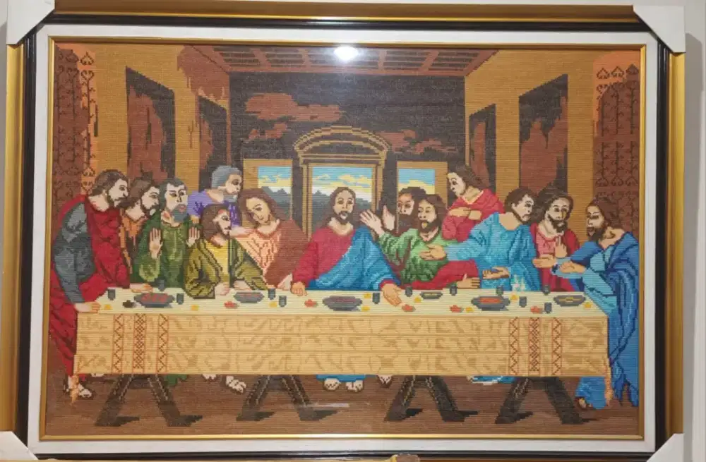 Strimin dan bingkainya Perjamuan Suci