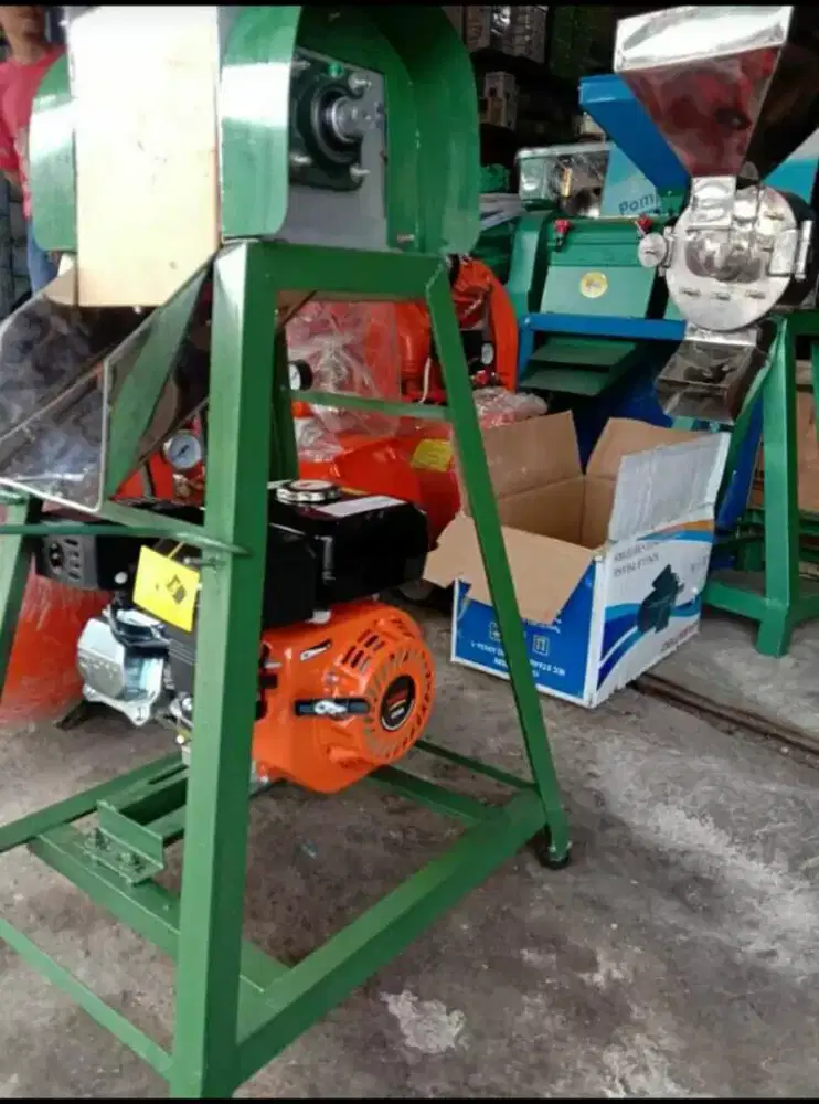 Mesin Parut Kelapa Mesin Penggerak Pakai Bensin