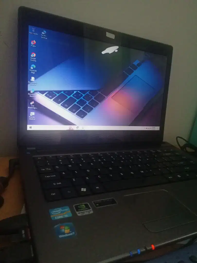Acer Aspire 4750 Core i5 Ram 2.30Ghz (Ram 6 GB )