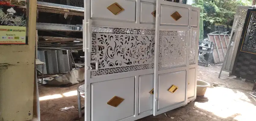 Pintu dorong laser catinng