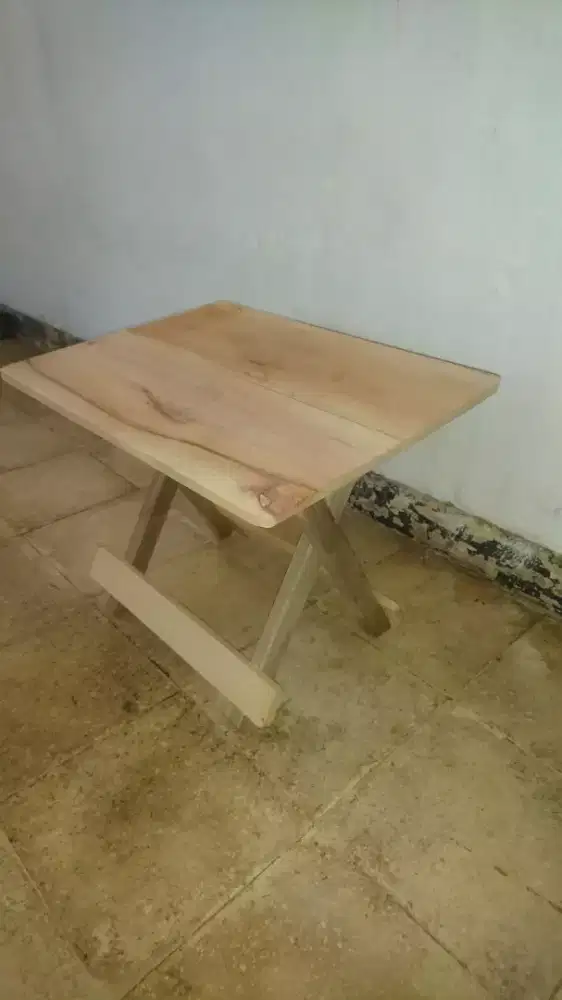 Meja lipat, rehal, dampar 40x 30x 28 cmBESAR