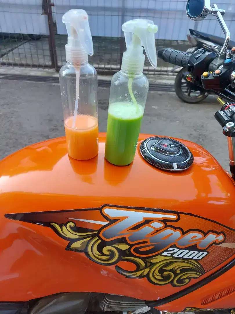 Sealant wax kit bodi motor atau mobil