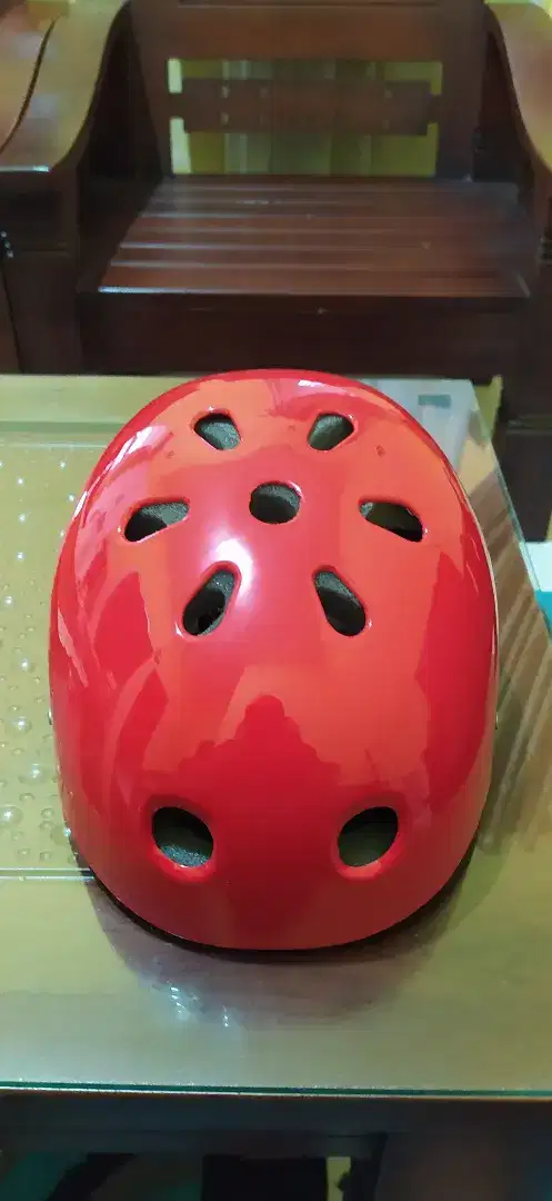 Helm sepeda model batok