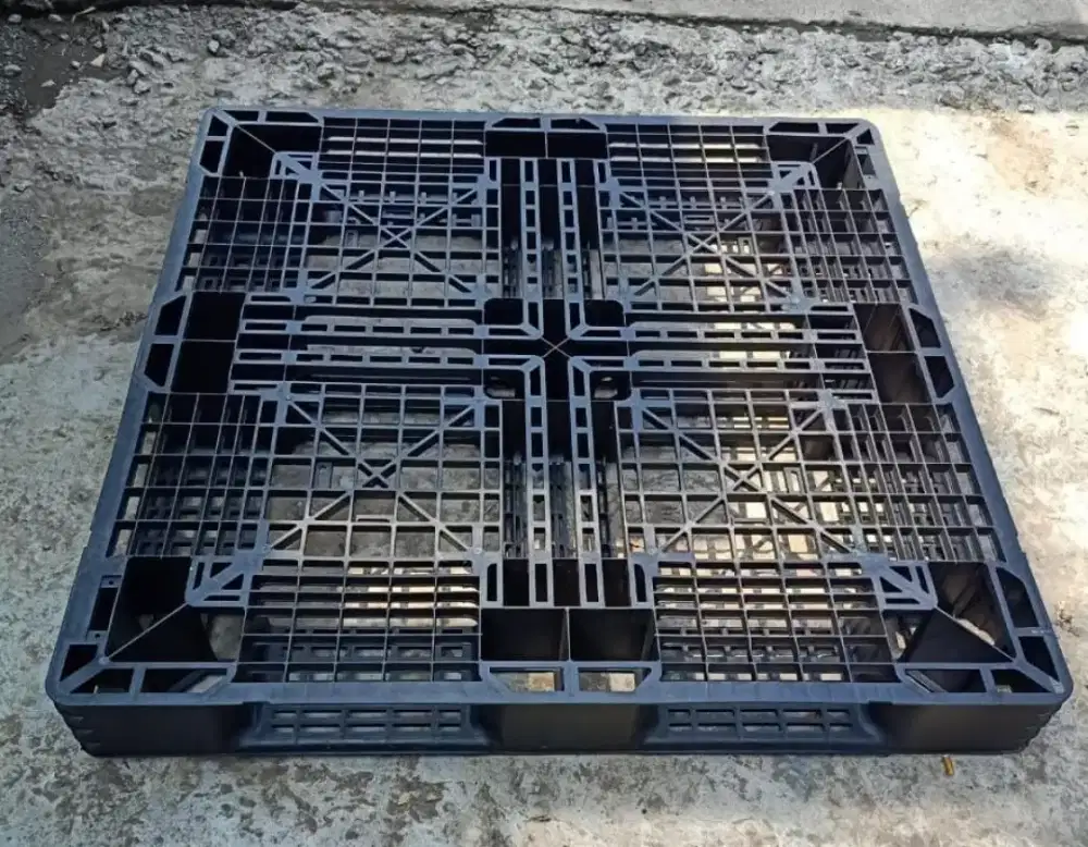 Pallet plastik Baru dan Second
