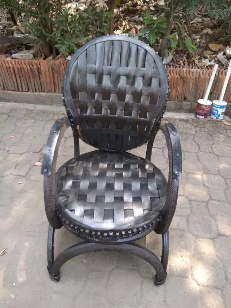 Kursi buat pemancingan dari ban bukan plastik