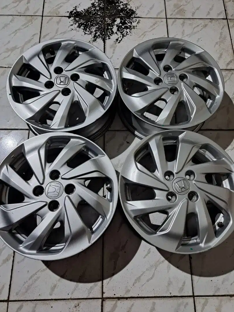 Velg original honda mobilio ring 15