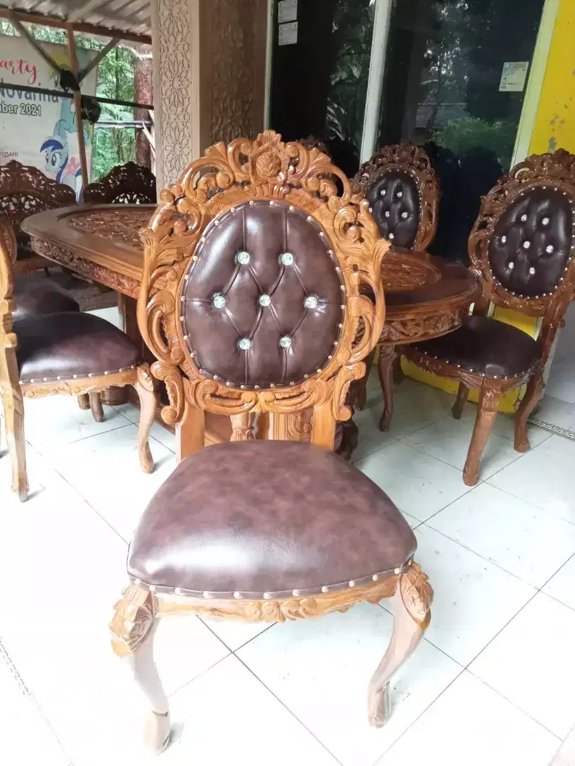 Kursi makan rosalinda meja gendong full ukir material kayu jati