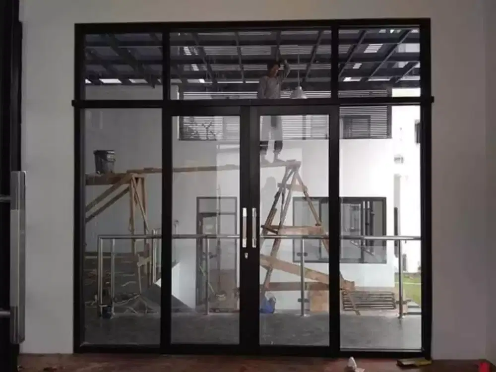 Rolling door dan partisi