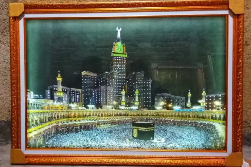 Lukisan kaligrafi mekah kabah lampu ukuran 100 x 70 cm