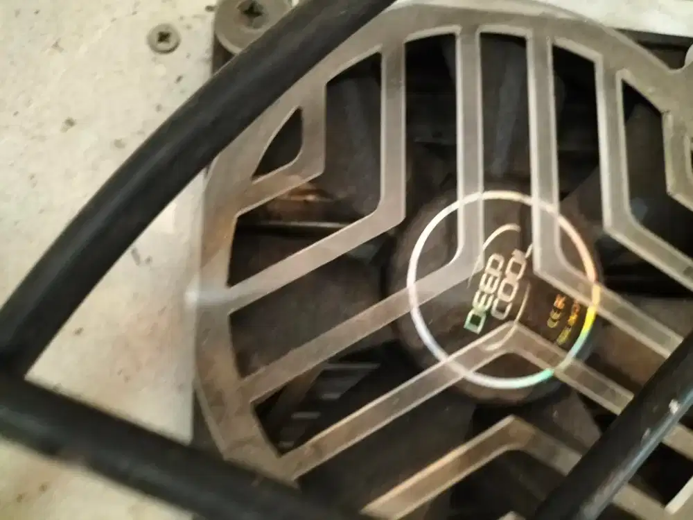 Lampu Led Aquarium untuk ikan Arwana sudah ada kipas nya