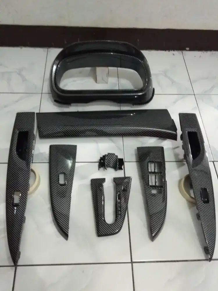 Cat motor ,  velg , helm , airbrush & carbon wtp