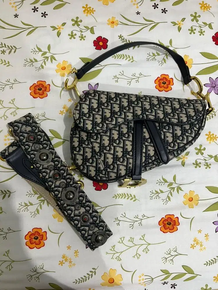 Tas D1or saddle oblique