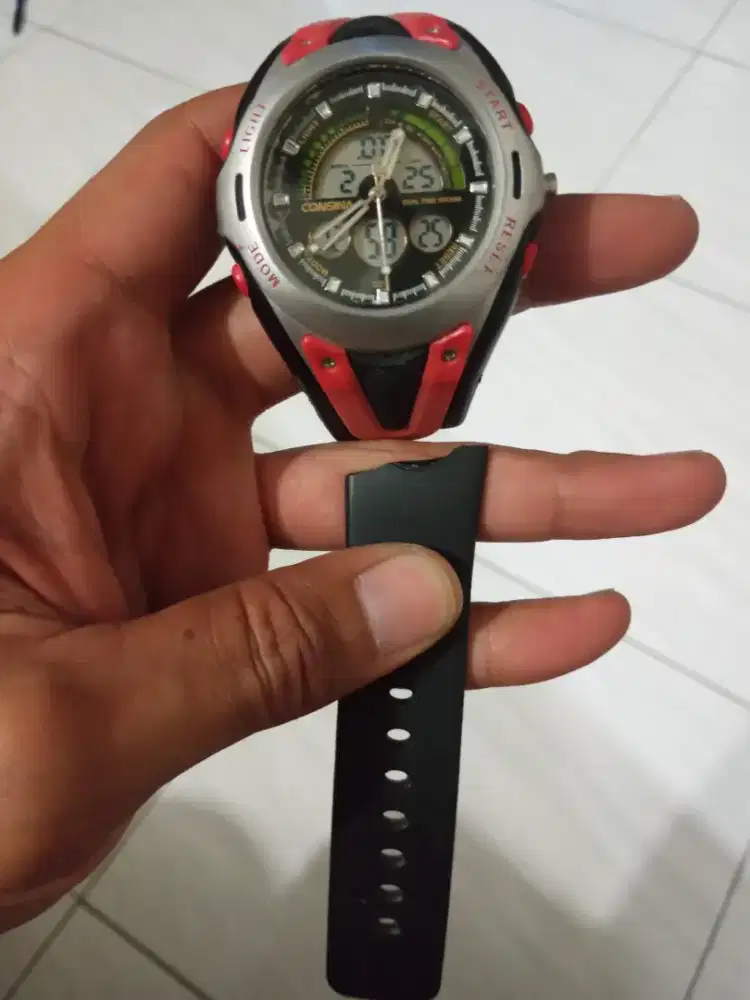 Di jual jam tangan consina