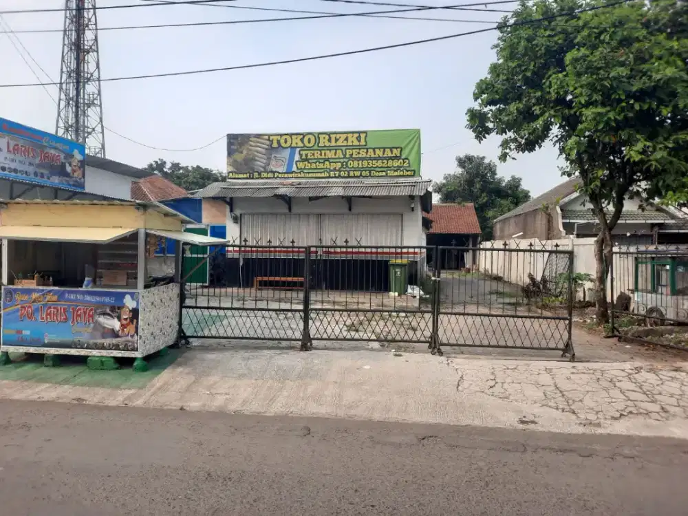 Dikontraknya ruko gudang tempat usaha