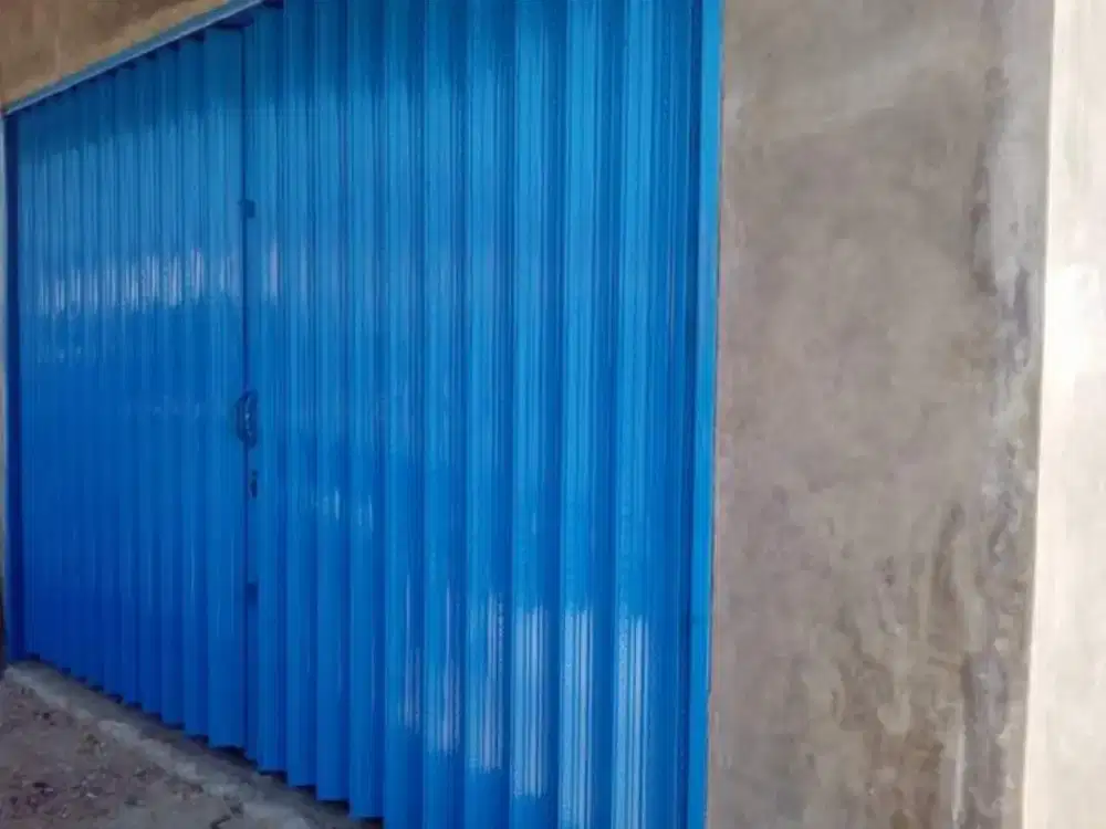 Roling door folding gate