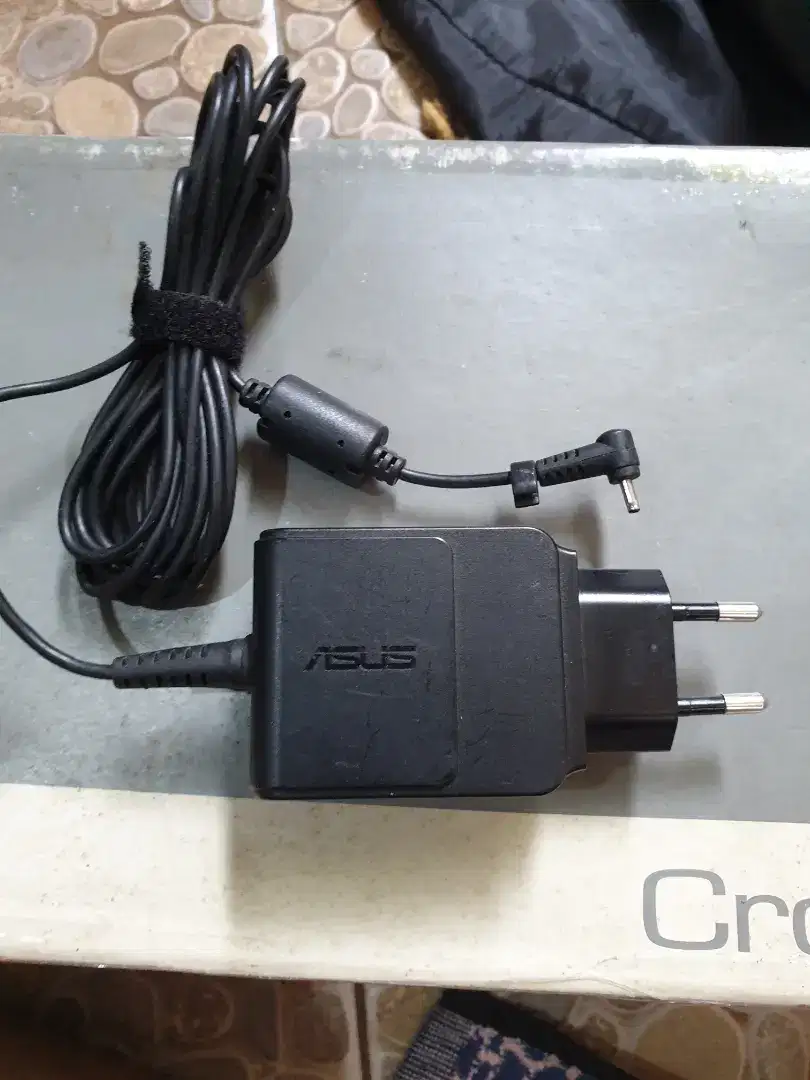 Adaptor laptop asus colokan djarum