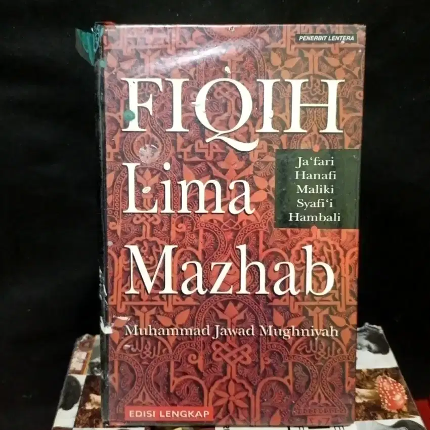 Buku Hard Cover
FIQIH Lima Mazhab
Muhammad Jawad Mughniyah Original