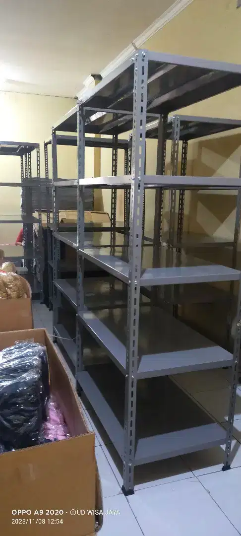 Rak besi bisa bayar cod