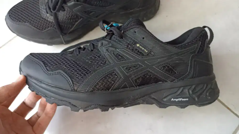 Sepatu Asics Gel Sonoma 5 Black