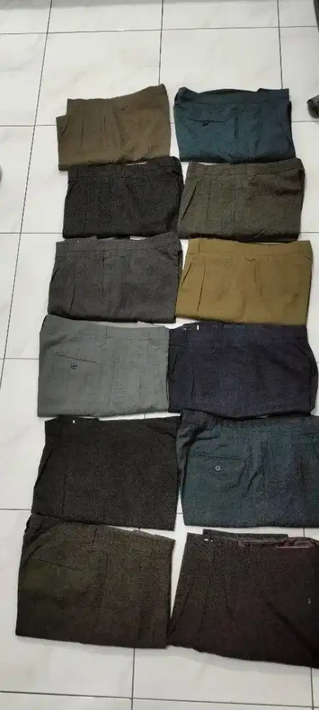 Celana panjang semi wool pinggang 82, pjg 92, setara no 34