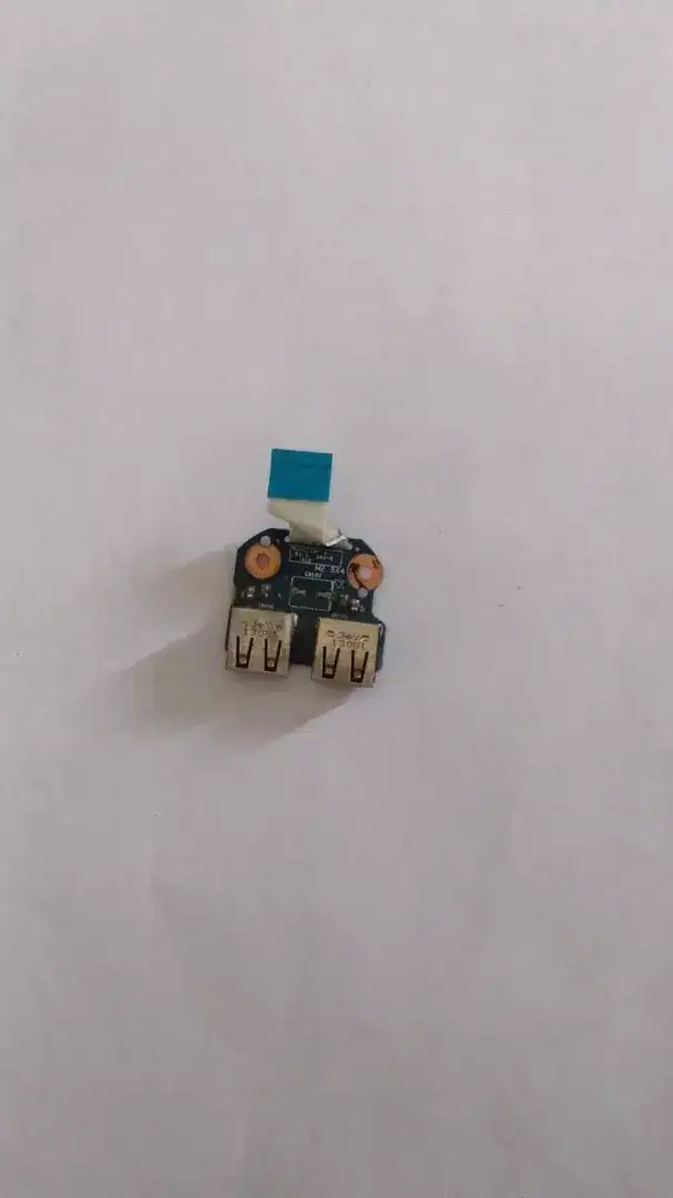 Port usb hp 1000