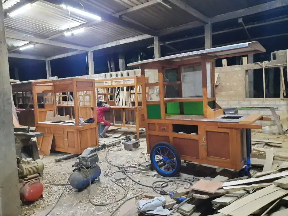 Gerobak grobak bakmi jawa