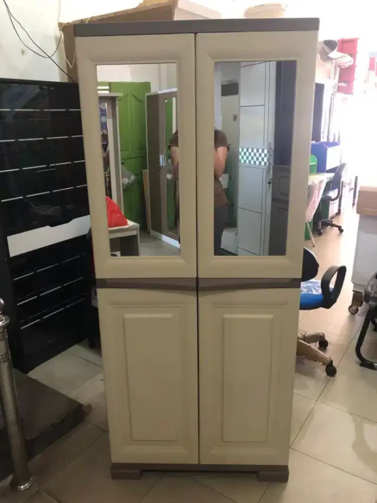 Lemari Pakaian Plastik 2 Pintu / Lemari Baju Plastik 2 Pintu 10