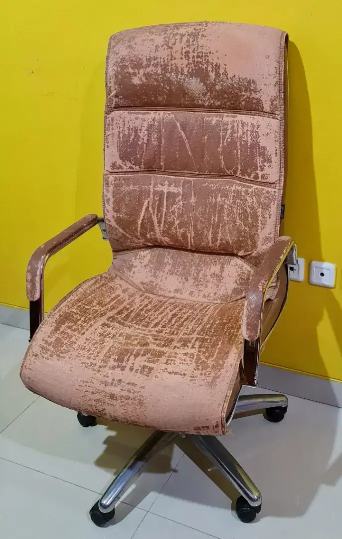 Kursi Kantor Bagus Mewah Kokoh