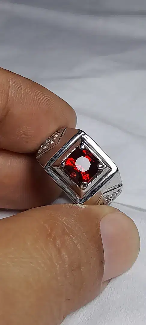 Natural Pyrope Garnet