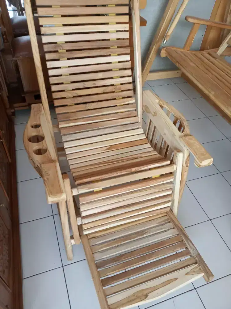 Kursi malas / santai Jati Jepara