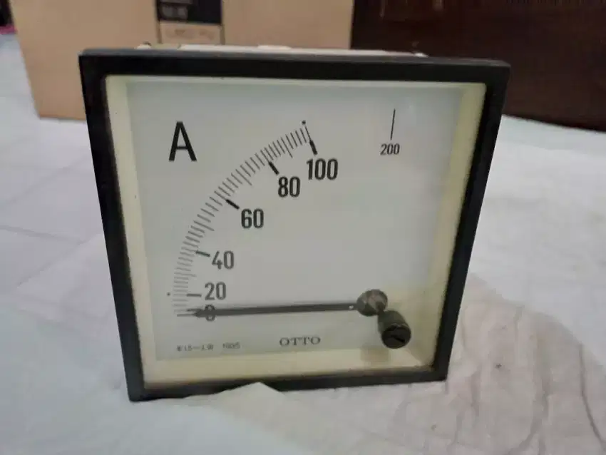 Volt meter nga tau utk apa