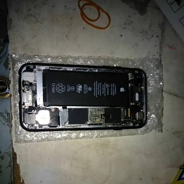 ganti baterai iphone panggilan